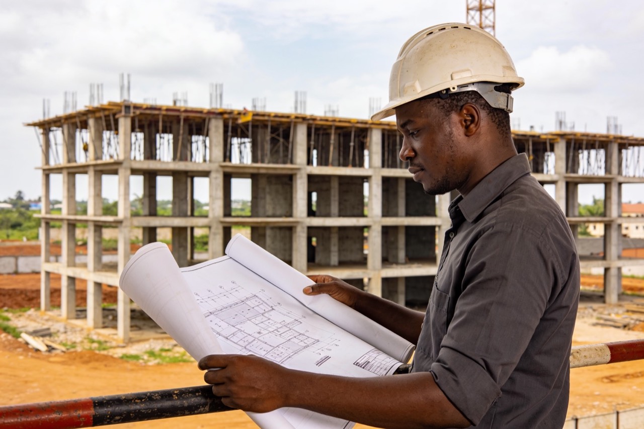 Supervision of Construction Works — Resident engineer with drawings